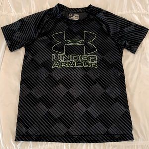$8 with Bundle: Boys Under Armour Athletic Shirt: Size YLarge